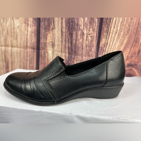 Earth Origins black leather slip on shoes women’s size 7m - Picture 11 of 17